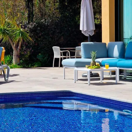 Eden Sun - A Modern Luxury With A Panoramic View Вилла Празерс